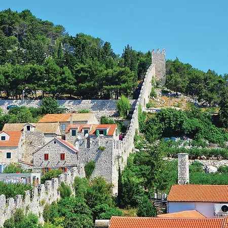 2 Bedroom Lovely In Hvar フヴァル