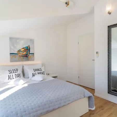 2 Bedroom Lovely In Hvar * 赫瓦尔